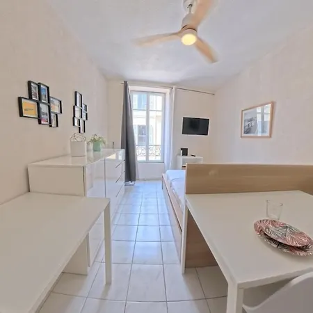 Charming In Heart Of Bright Wifi شقة